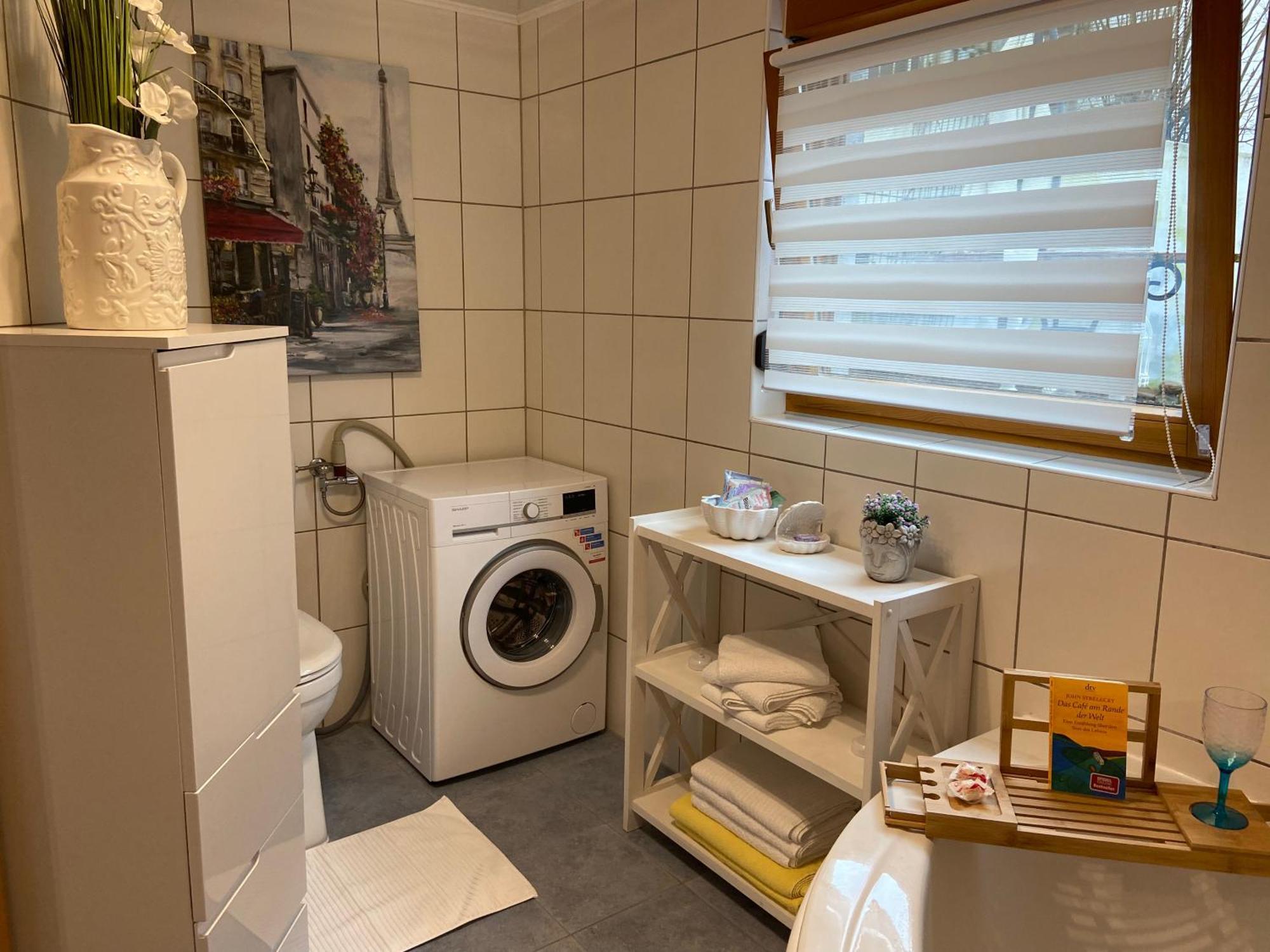 Toms Ferienhuette Apartment Annweiler am Trifels Bagian luar foto