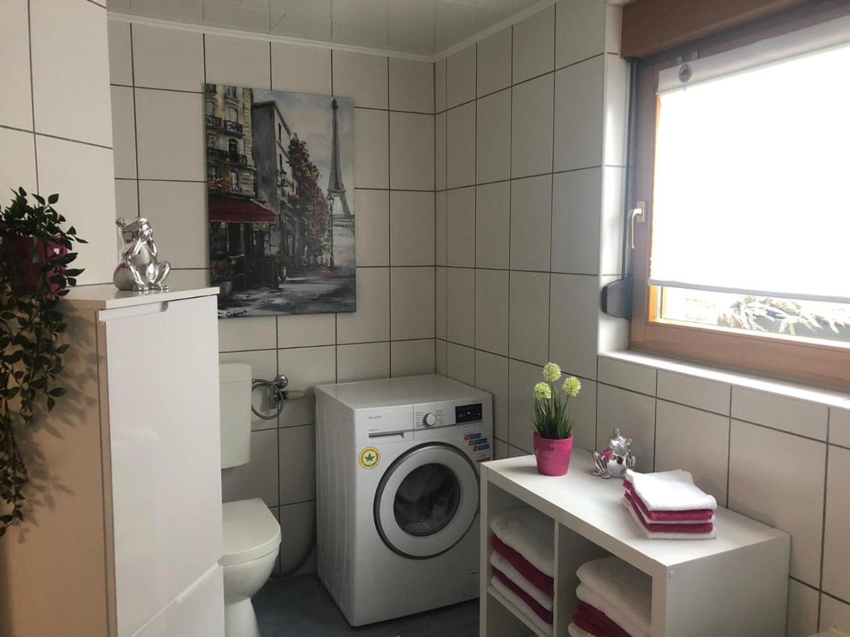 Toms Ferienhuette Apartment Annweiler am Trifels Bagian luar foto